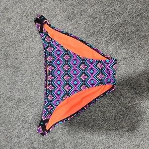 5/$35 - Women's Swim Bottoms